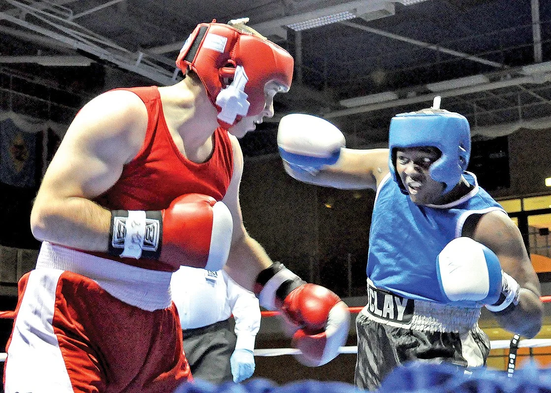 博鱼体育拳击选手激烈对决精彩瞬间